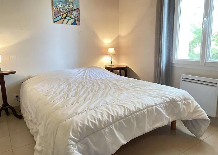 No000-047 4 Pièces- 5 Couchages Noirmoutier En L'ile